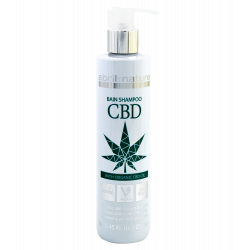 Shampoo with Organic Hemp Oil, providing Detox effect