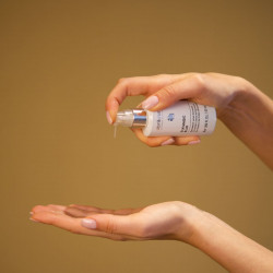 Correcting Cream for Facial Wrinkles and Expression Lines